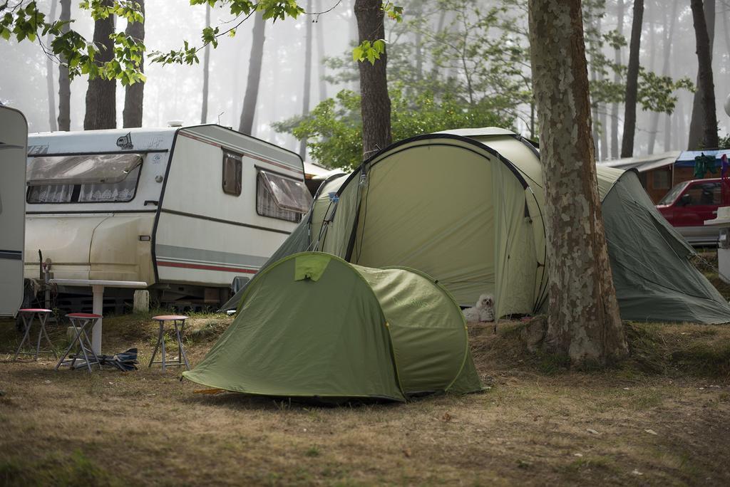 Отель Camping Cachadelos Санхенхо Экстерьер фото